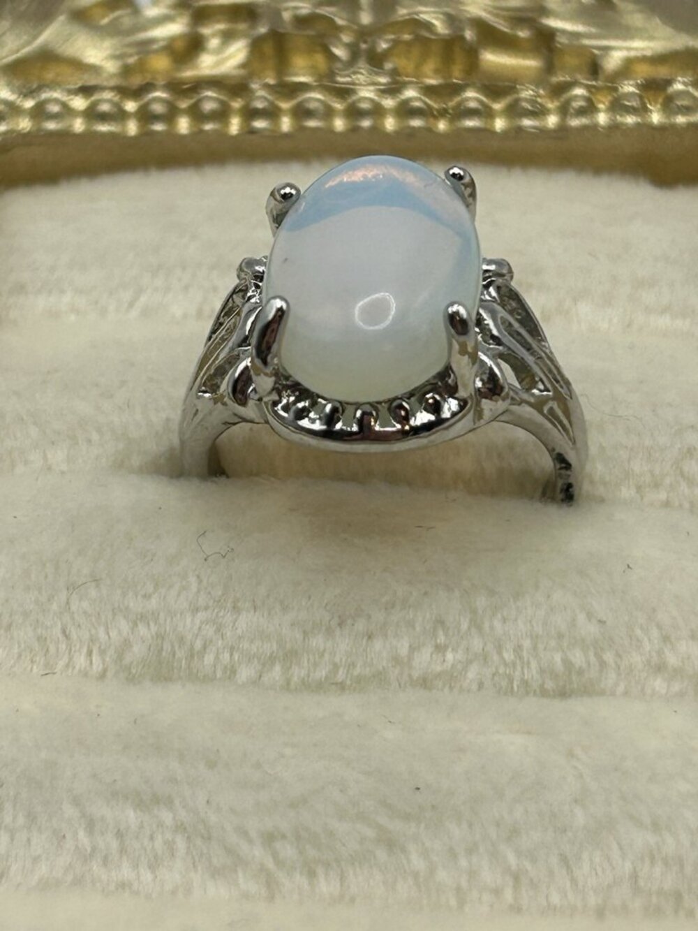 Vintage Opalite Glass Oval Ring Silver Tone Filigree Setting Size 6 Witchy Gift - Picture 4 of 11